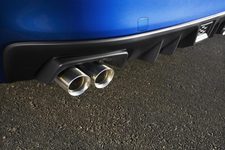  Subaru WRX STI 2015 года  (EU) (фото 19 из 24)